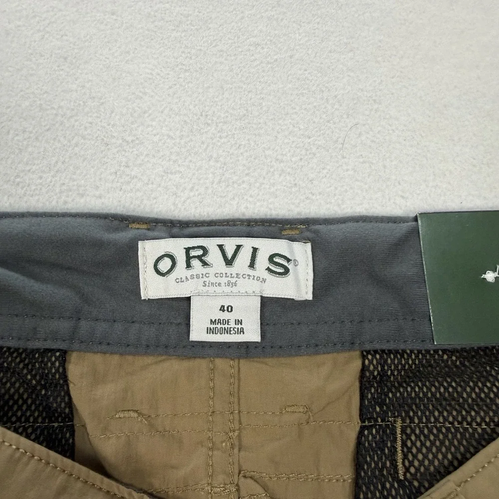 NWT Orvis Foothill Cargo Shorts Mens 40 Khaki Nylon Moisture Wicking